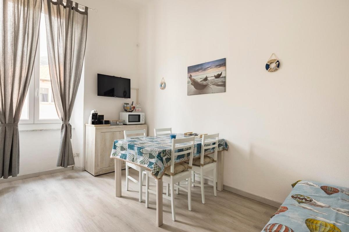 Leo Holiday Homes Deiva Marina Exterior photo