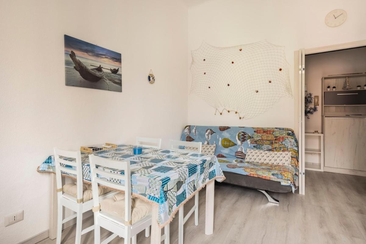Leo Holiday Homes Deiva Marina Exterior photo